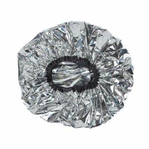 Touca térmica de alumínio. Indicada para hidratação e tratamentos capilares que requeiram retenção de calor.