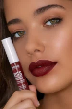 Andreia Kissproof Batom Líquido 01 Burgundy - 8ml - Image 2